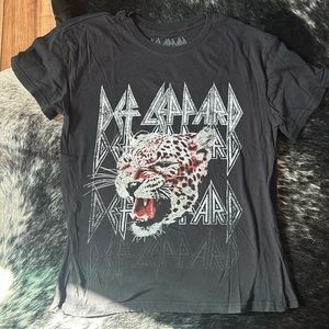 Def Leppard Graphic Tee